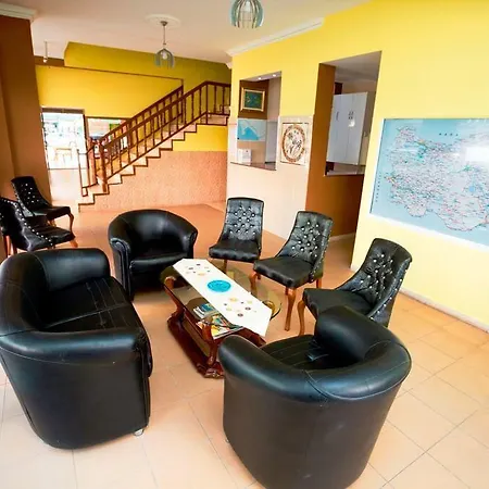 מלון Nehir אלאניה