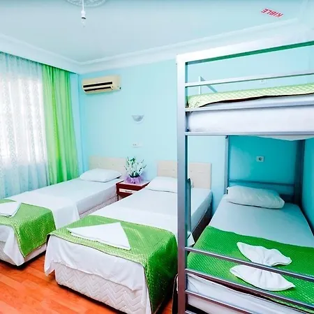 Hotel Nehir 3*