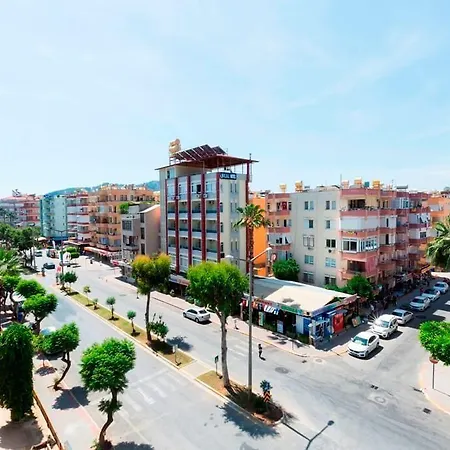 Nehir Szálloda Alanya